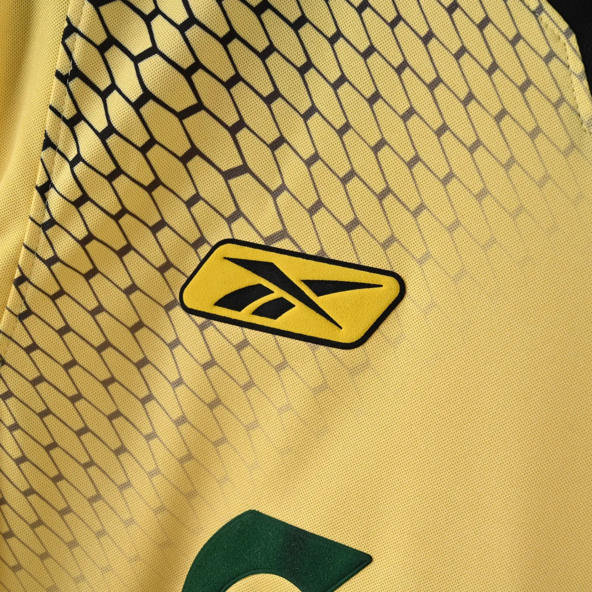 Liverpool Retro Jersey 2004/2005 Away Football Jersey Soccer Shirt