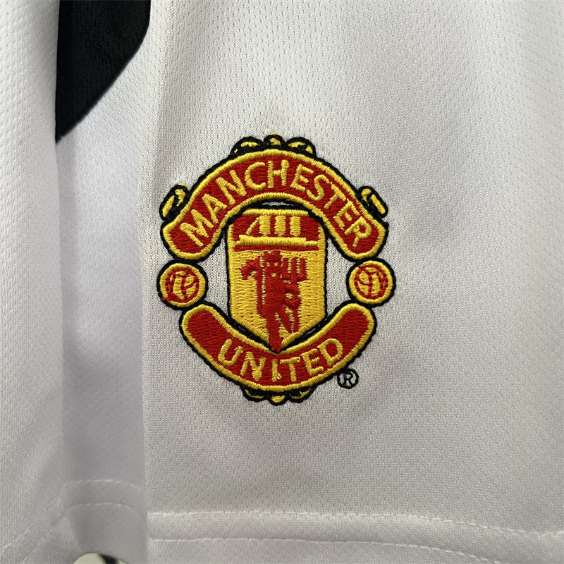 Retro Kids Manchester United Home Jersey 02/04