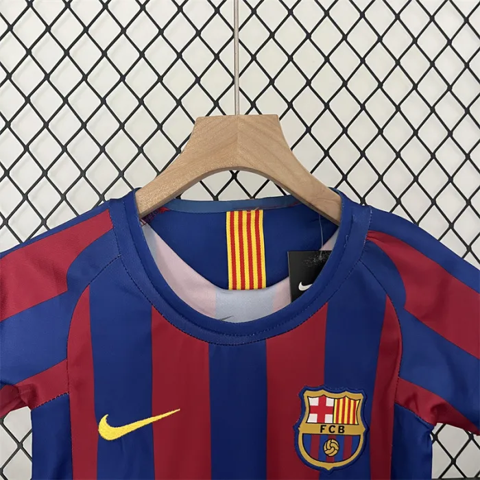 Retro Kids Barcelona Home Jersey 05/06