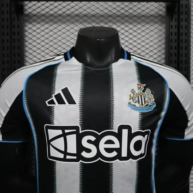 player version newcastle united jersey 25/26 home football kit soccer jersey