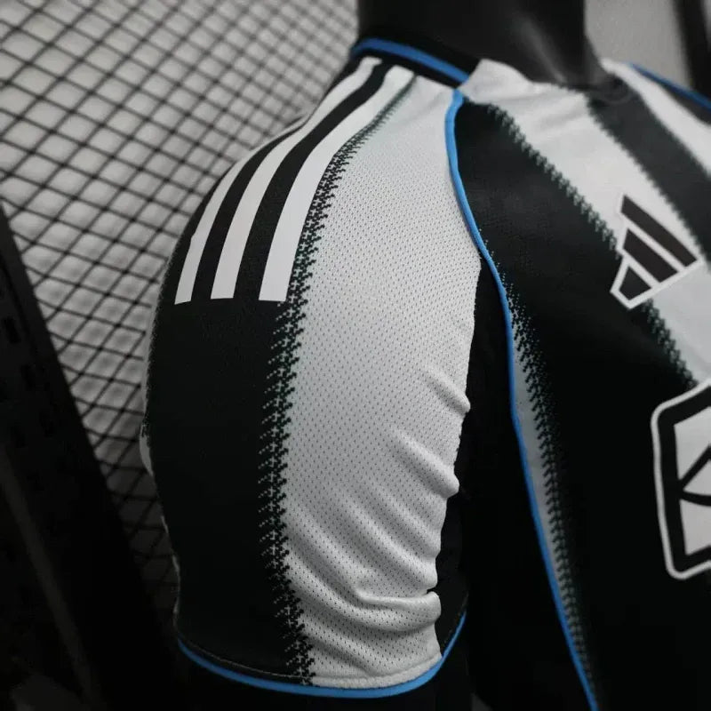 player version newcastle united jersey 25/26 home football kit soccer jersey